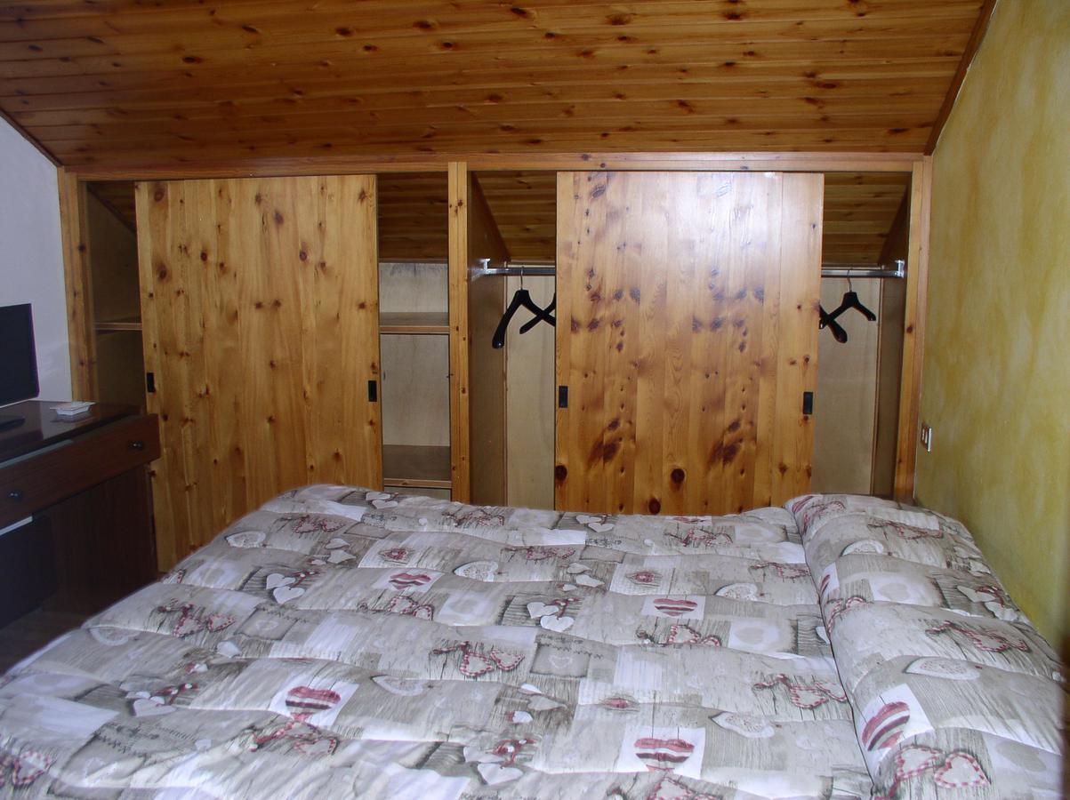 B&B Edelweiss Castione della Presolana Bagian luar foto