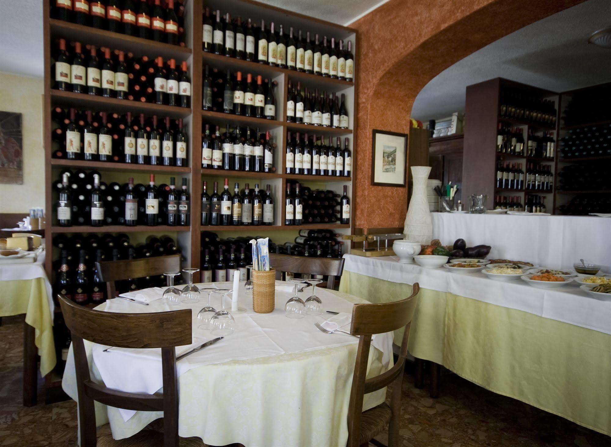 B&B Edelweiss Castione della Presolana Bagian luar foto